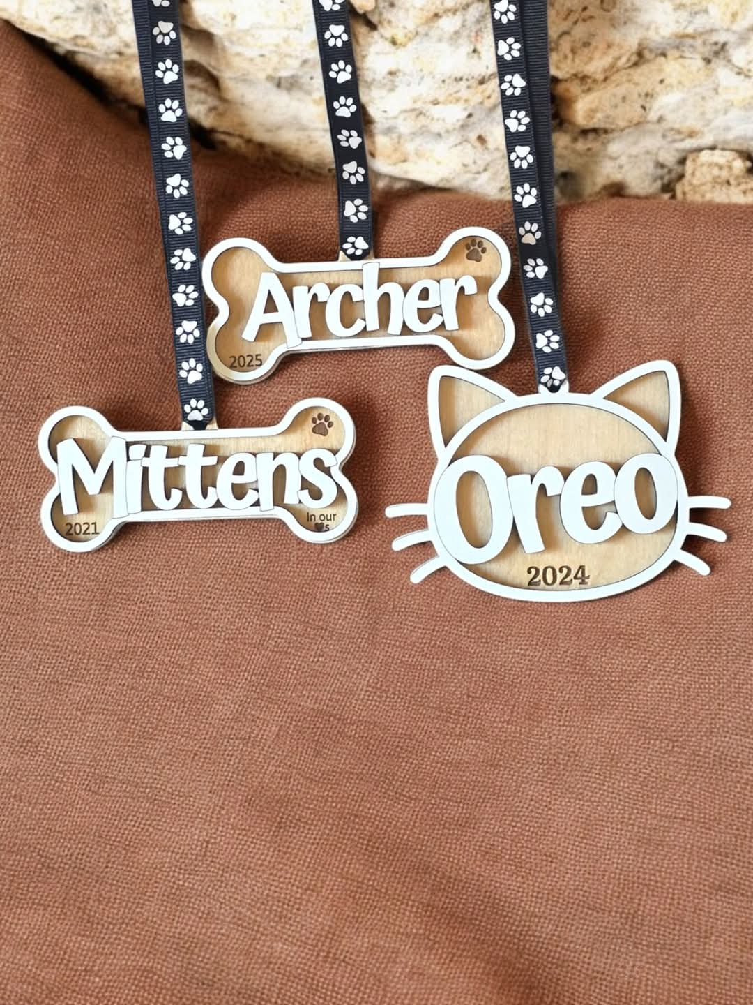 Dog bone & cat head ornaments personalized